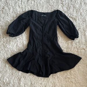 Zara Off the Shoulder Puffy Sleeves Dress Size M